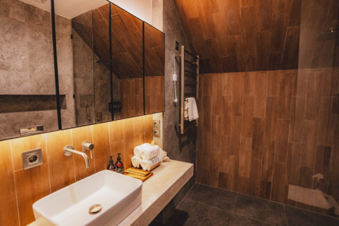 Modern Tropical Villas for Long & Medium-Term Rental in Bali (10)
