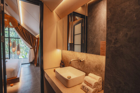 Modern Tropical Villas for Long & Medium-Term Rental in Bali (13)