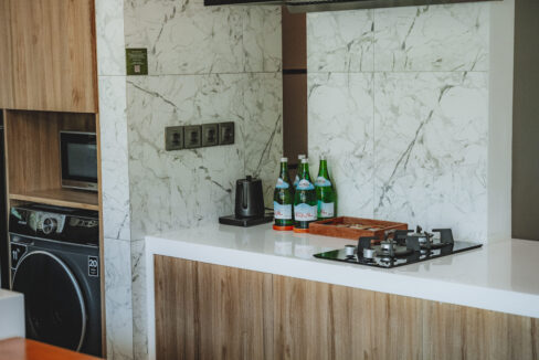 Modern Tropical Villas for Long & Medium-Term Rental in Bali (7)