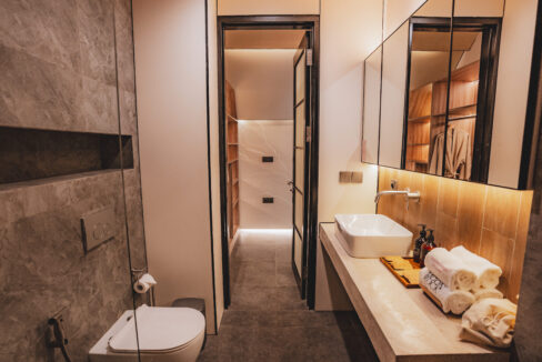 Modern Tropical Villas for Long & Medium-Term Rental in Bali (9)