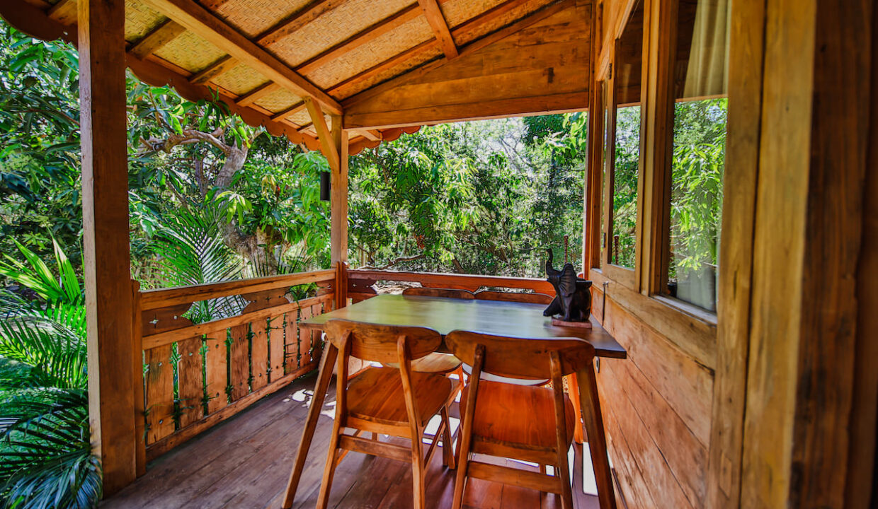 Eco-Luxury Gladak Villa for Sale in Uluwatu – Unique Investment Opportunity (13)