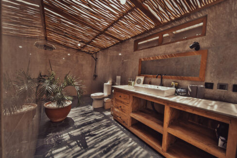 Eco-Luxury Gladak Villa for Sale in Uluwatu – Unique Investment Opportunity (15)