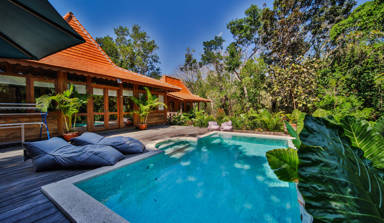 Eco-Luxury Gladak Villa for Sale in Uluwatu – Unique Investment Opportunity (21)