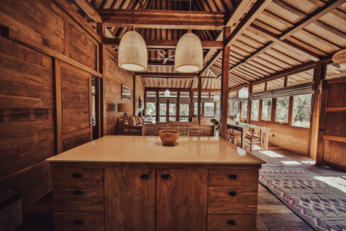 Eco-Luxury Gladak Villa for Sale in Uluwatu – Unique Investment Opportunity (6)