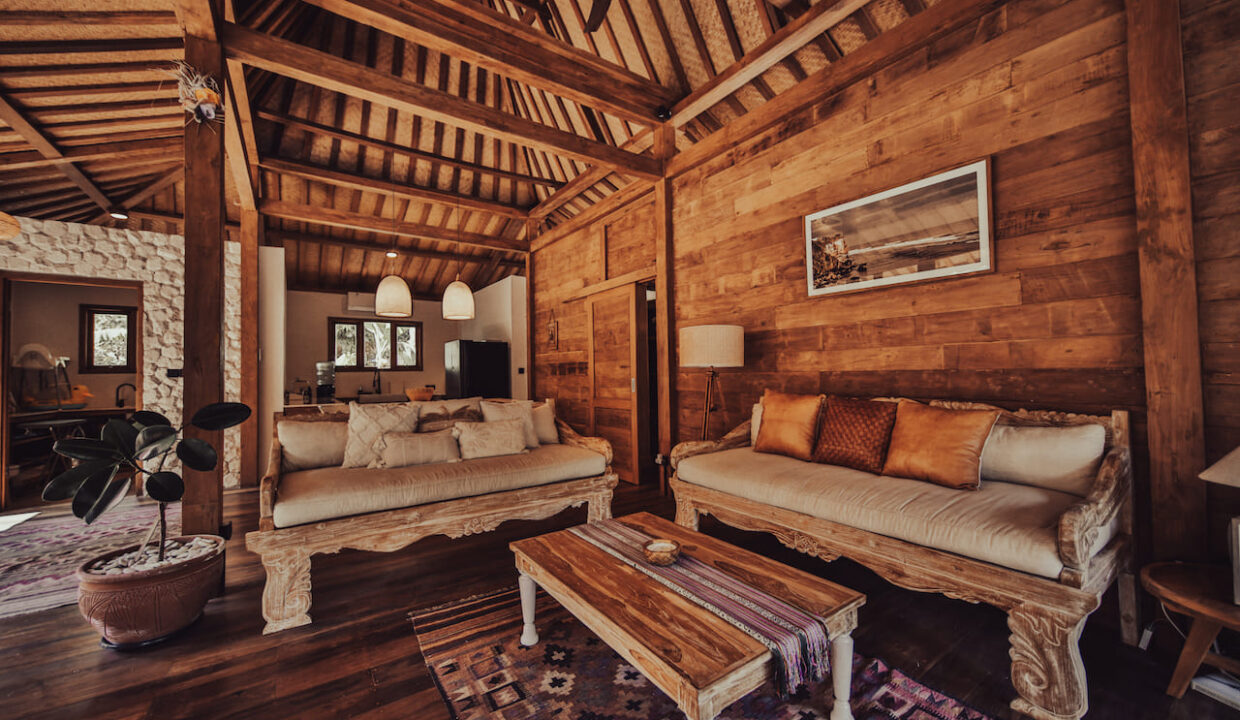 Eco-Luxury Gladak Villa for Sale in Uluwatu – Unique Investment Opportunity (8)