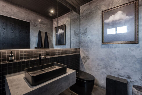 Brand New 4-Bedroom Villa in Berawa (20)