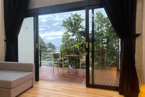 Newly Renovated Loft Apartment in the Heart of Seminyak (8)