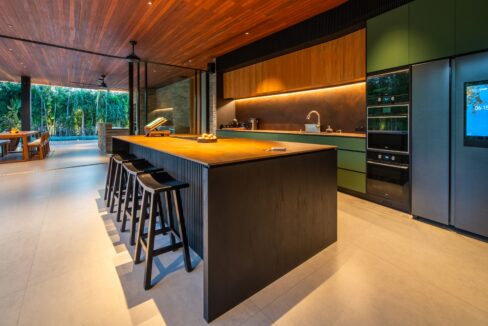 Luxury Contemporary Tropical Villa for Lease in Sanur - 4-Bedroom Family Estate with Cinema, Gym (11)