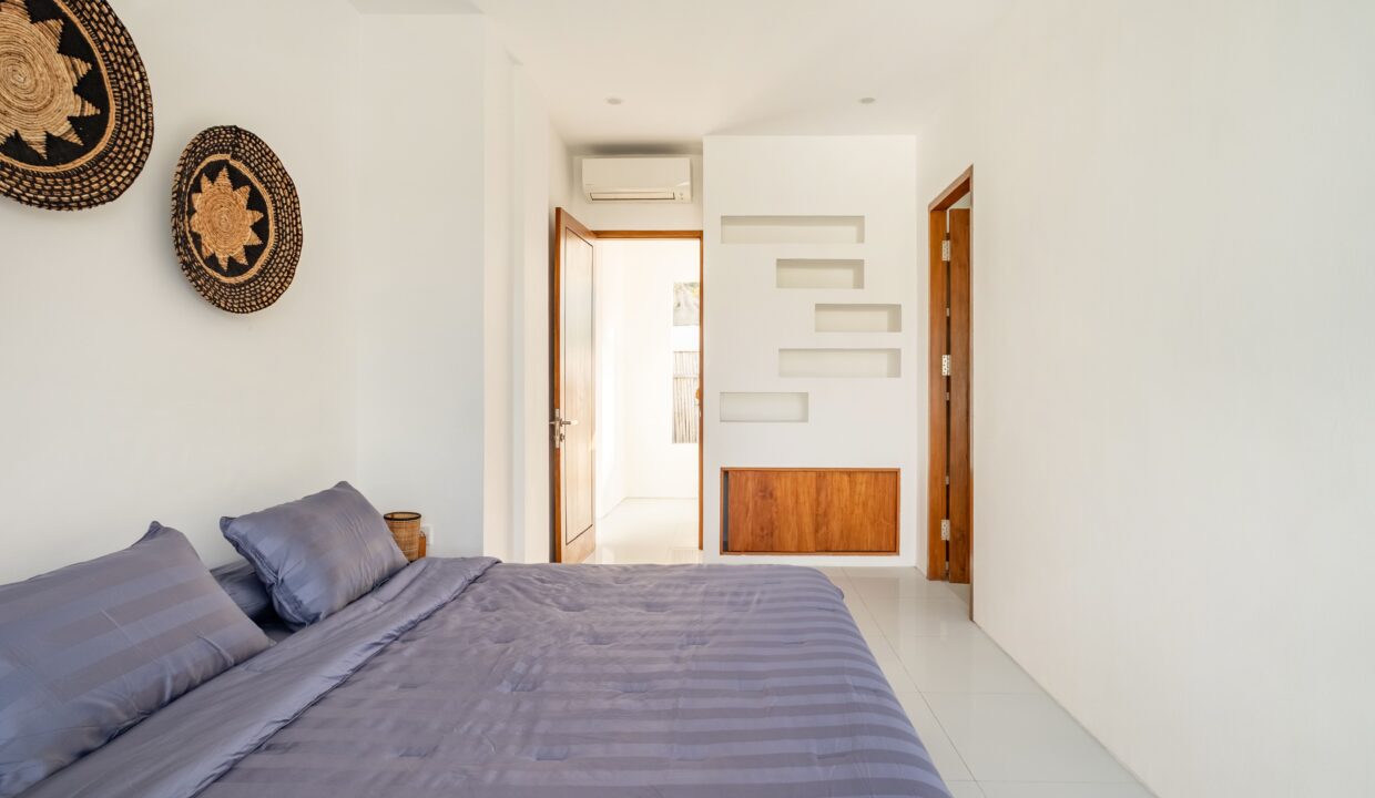 Mediterranean-Style 4-Bedroom Villa for Sale in Canggu (13)