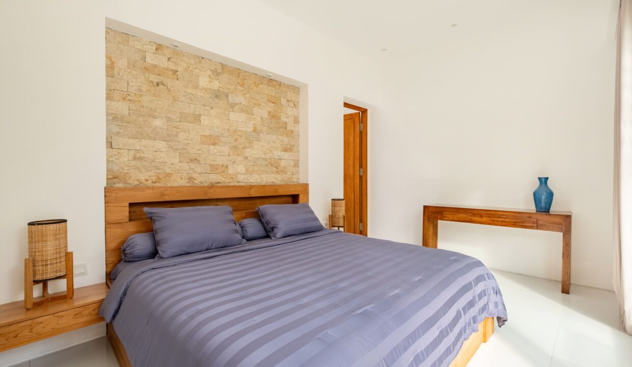 Mediterranean-Style 4-Bedroom Villa for Sale in Canggu (9)